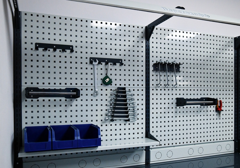 Верстак слесарный FBK 205.57.4-2