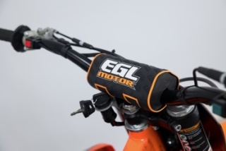 Мотоцикл EGL Motor EGL230 черный, белый, оранжевый4
