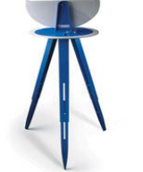 Теодолит на штативе