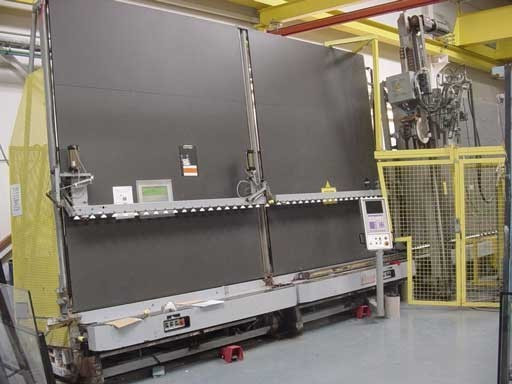 Стеклопакетная линия Lisec 2500Х3500 с газ прессом, роботом герметизации и роботом пробки.
