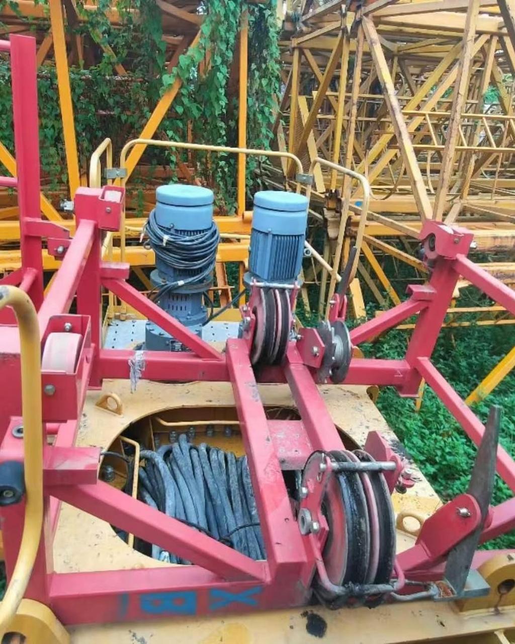Башенный кран XCMG XGT7026-12S1