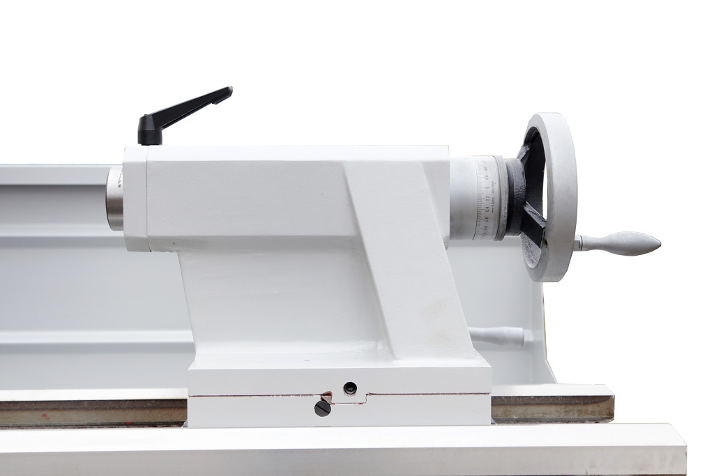 Универсальный токарно-винторезный станок METAL MASTER Z51100 DRO RFS