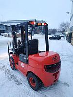 Бензиновый автопогрузчик EP CPQD30T39