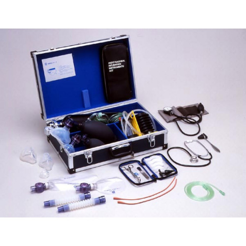 Чемодан первой медицинской помощи