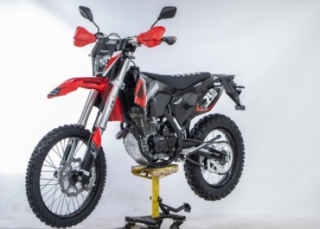 Мотоцикл ZUUMAV K7-PR250R черный, красный1