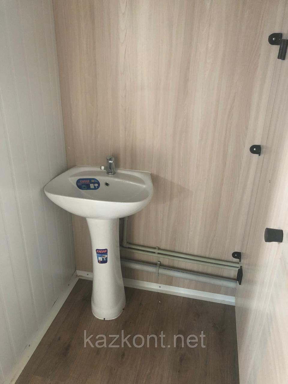 Блок-контейнер для туалета