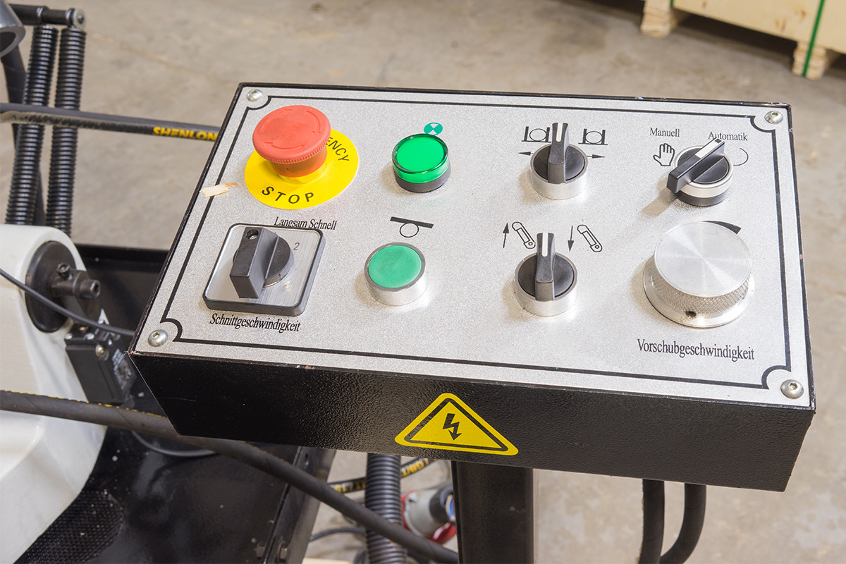 Станок ленточнопильный полуавтоматический Stalex SBS-250B