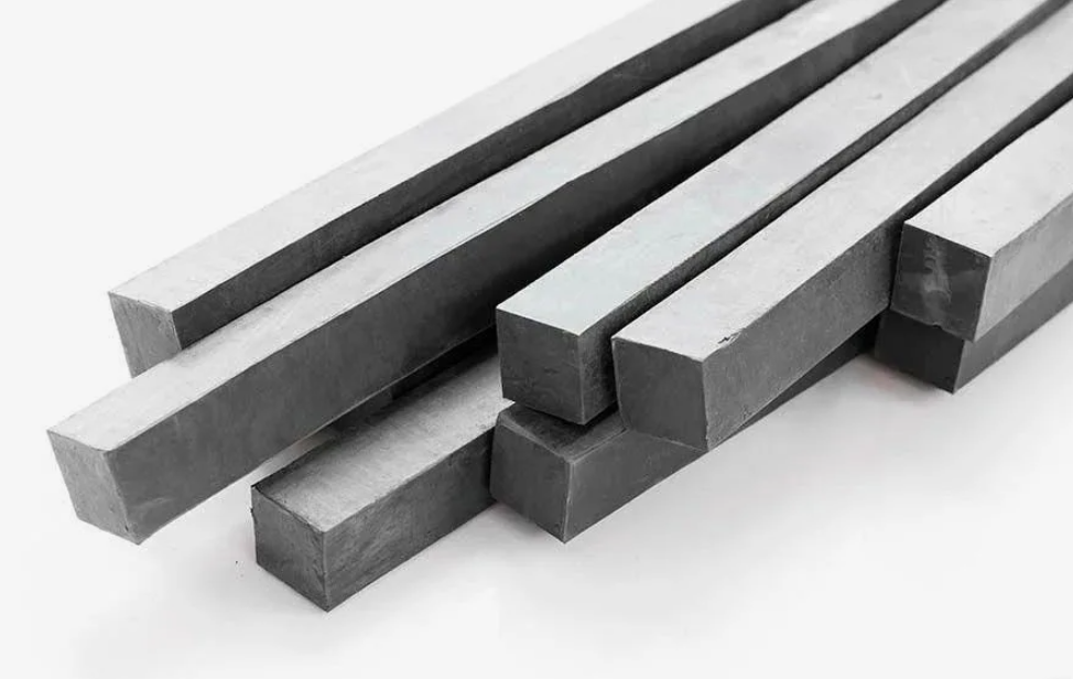 Квадрат стальной г/к, Стор.: 10 мм, Дл.: 6 м