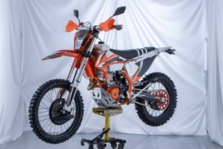 Мотоцикл ZUUMAV K8-NC300SR черный, белый, оранжевый2