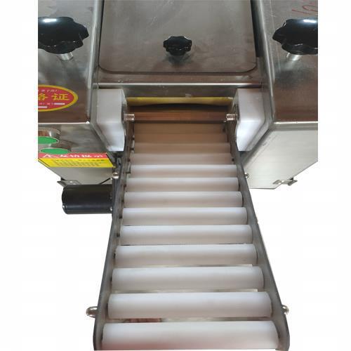 Тестораскаточная машина для пельменей, мант. Несменный насадки