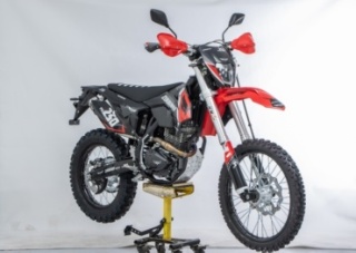 Мотоцикл ZUUMAV K7-PR250R черный, красный