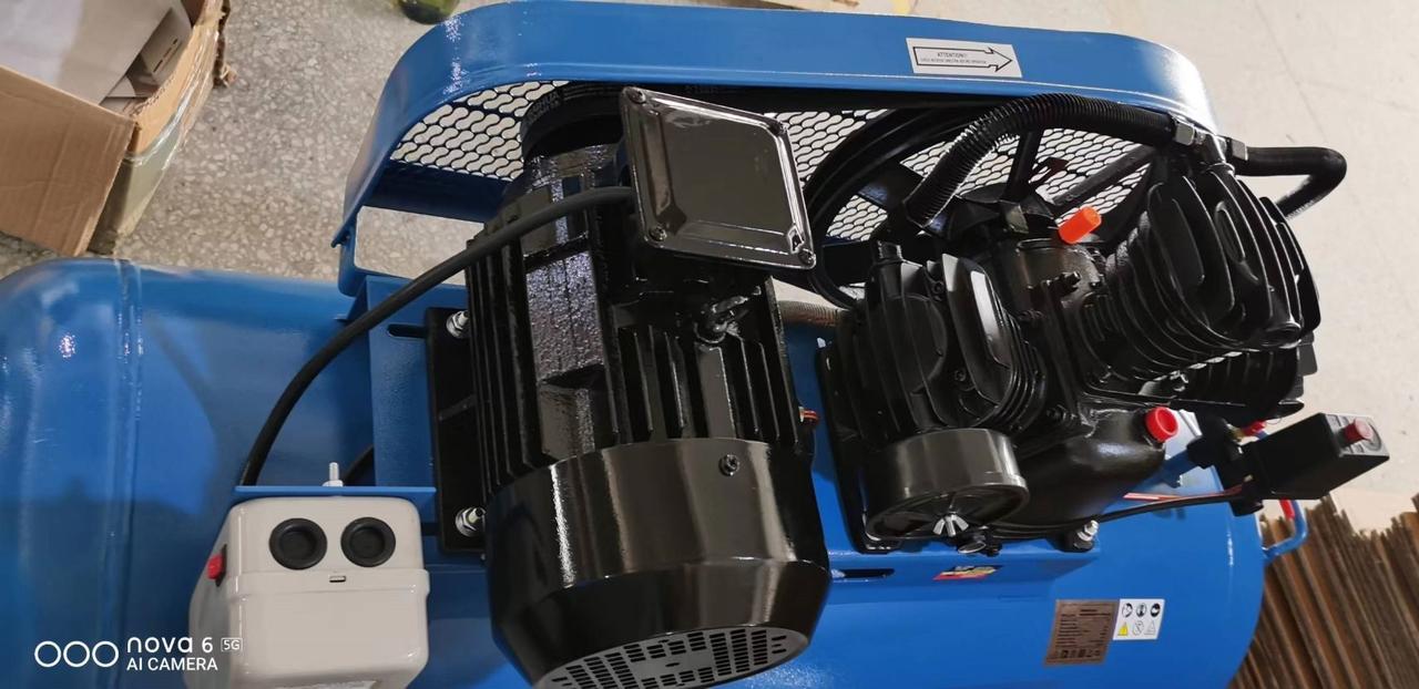 Компрессор воздушный 3065-200 380V/4.0HP + подарок Набор пневмоинструмента Sillan