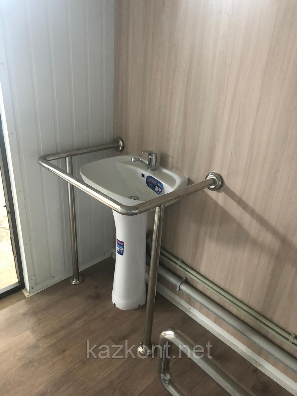 Блок-контейнер для туалета