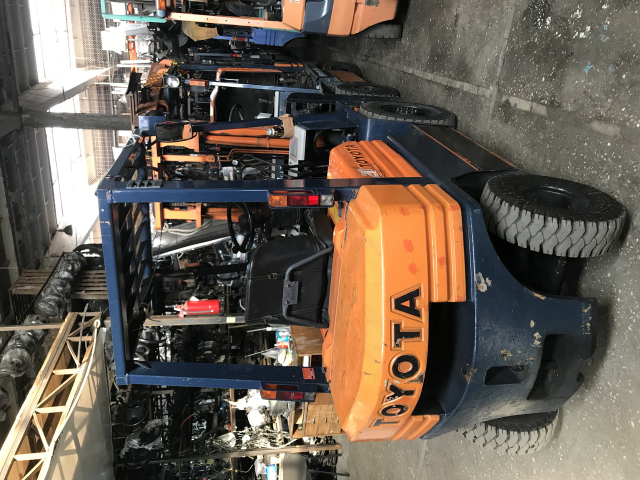 Вилочный погрузчик Toyota 5FGL20