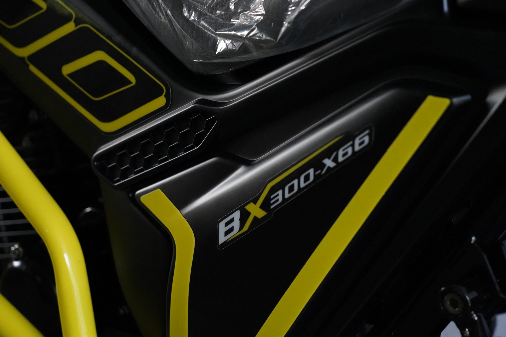 Мотоцикл BamX BX300-X66 желтый