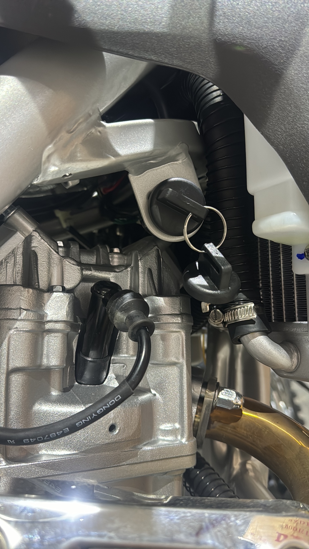 Мотоцикл SYCMCC SYC-300 белый