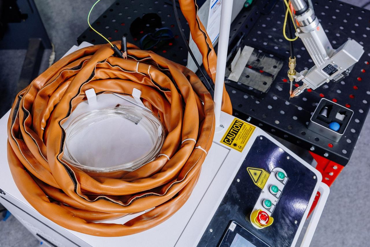 Оптоволоконная лазерная сварочная установка GlobalTechIndustries WL 3000