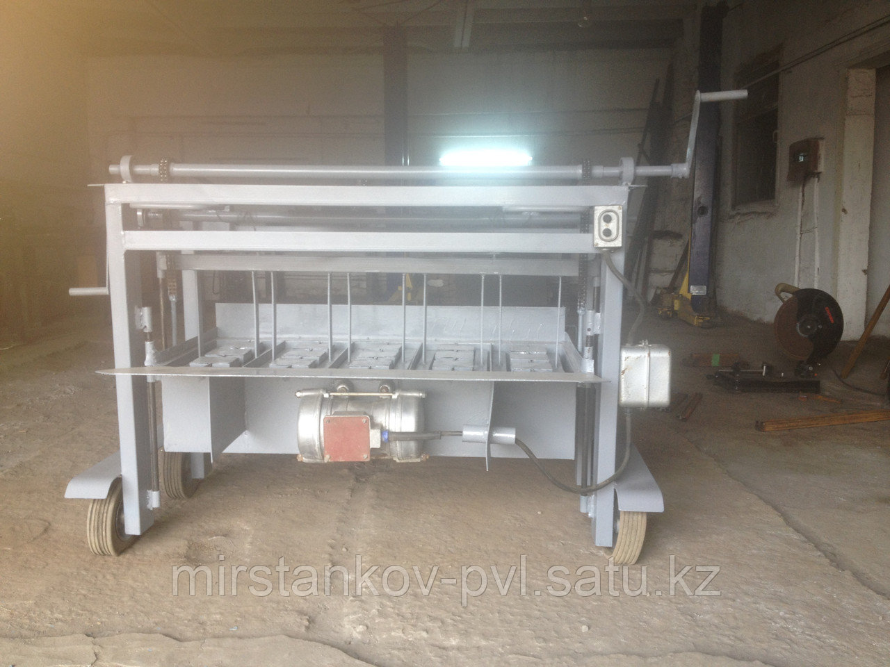 Шлакоблочный станок на 5 блоков стационарный Балхаш