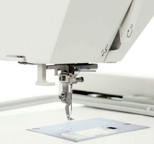Вышивальная машина JANOME Memory Craft 500E