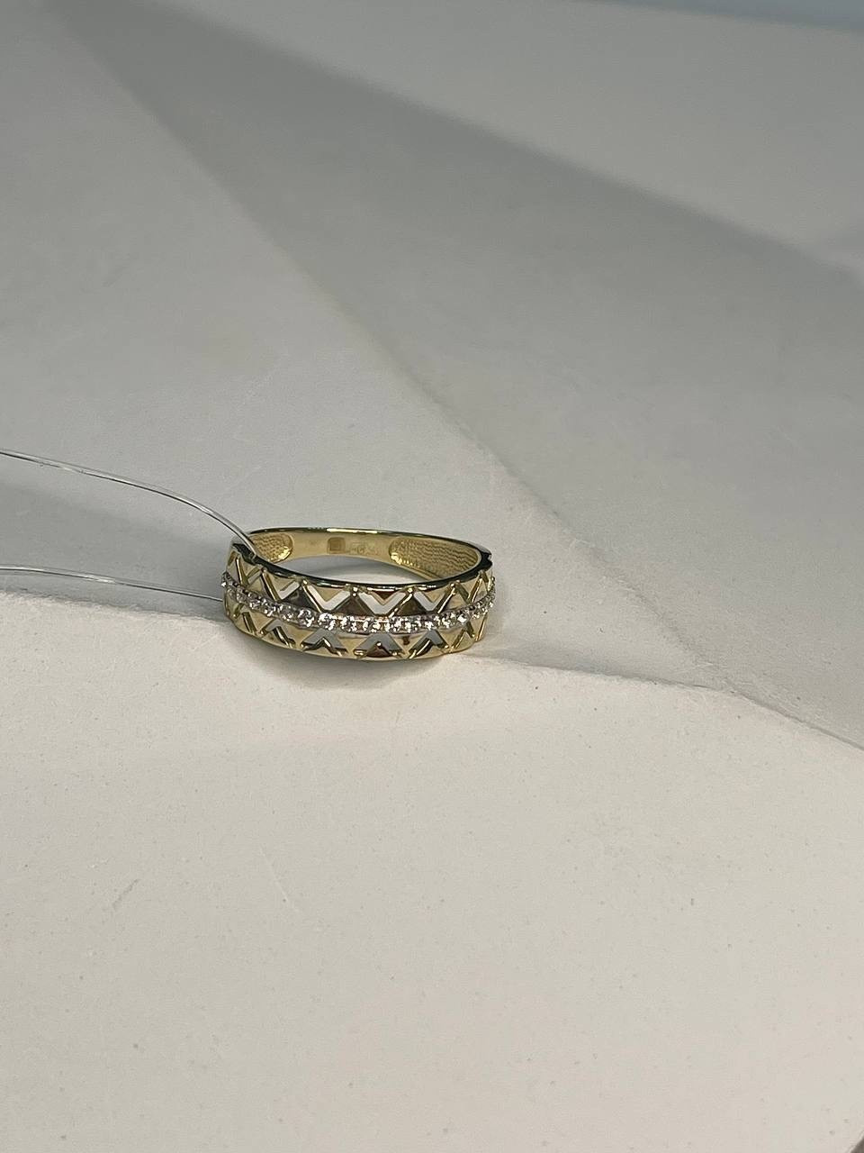 Эстет 01К1314587Р_э размер 17.5 вес 2.57 г золото, фианит