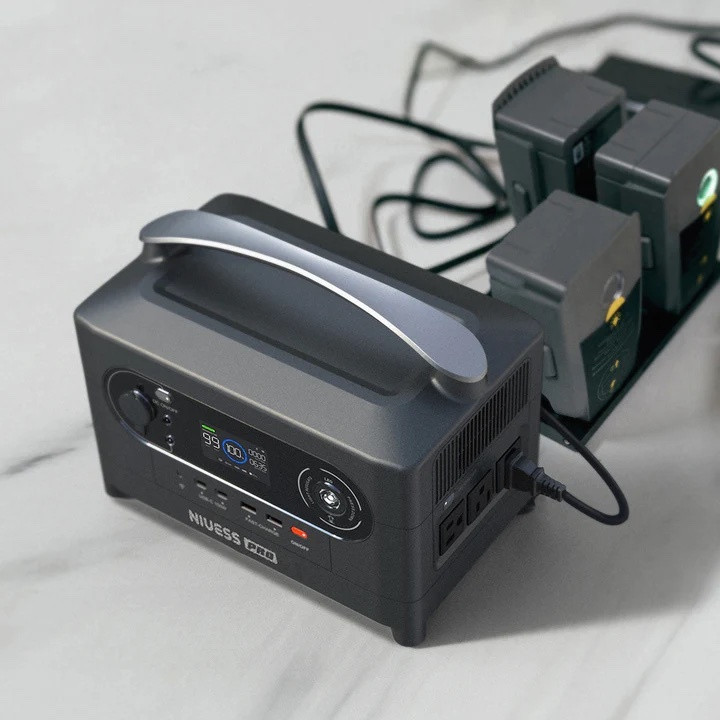 Niuess Ne-700 pro Black (EU) 700w power station