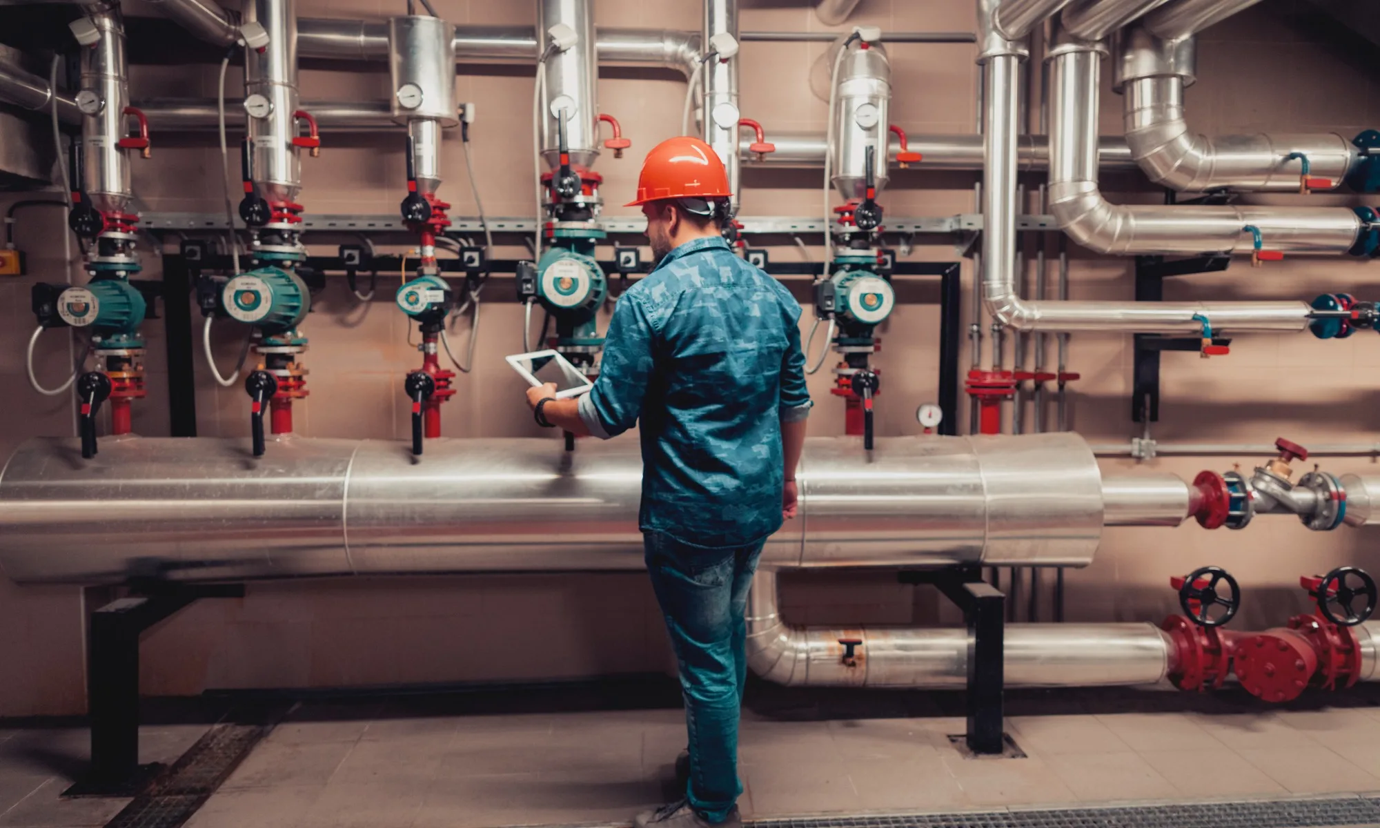 Тёплые полы и инженерные системы